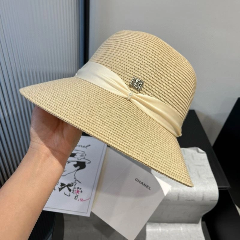 RelaxedFit Christian Dior Caps 262179