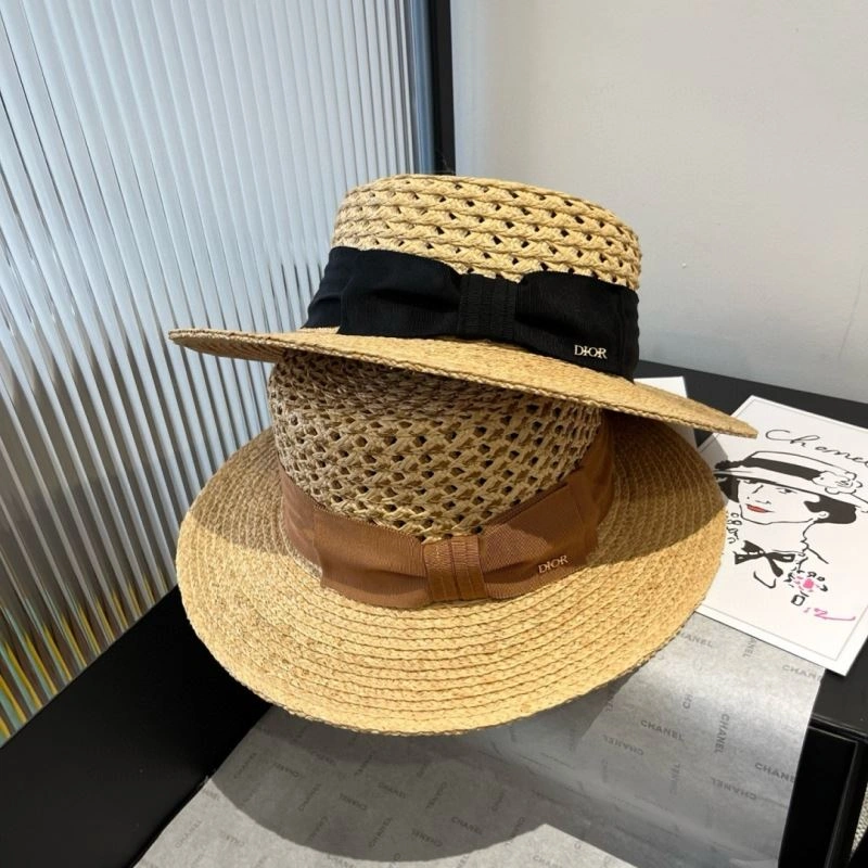 Christian Dior Caps Contemporary 262174