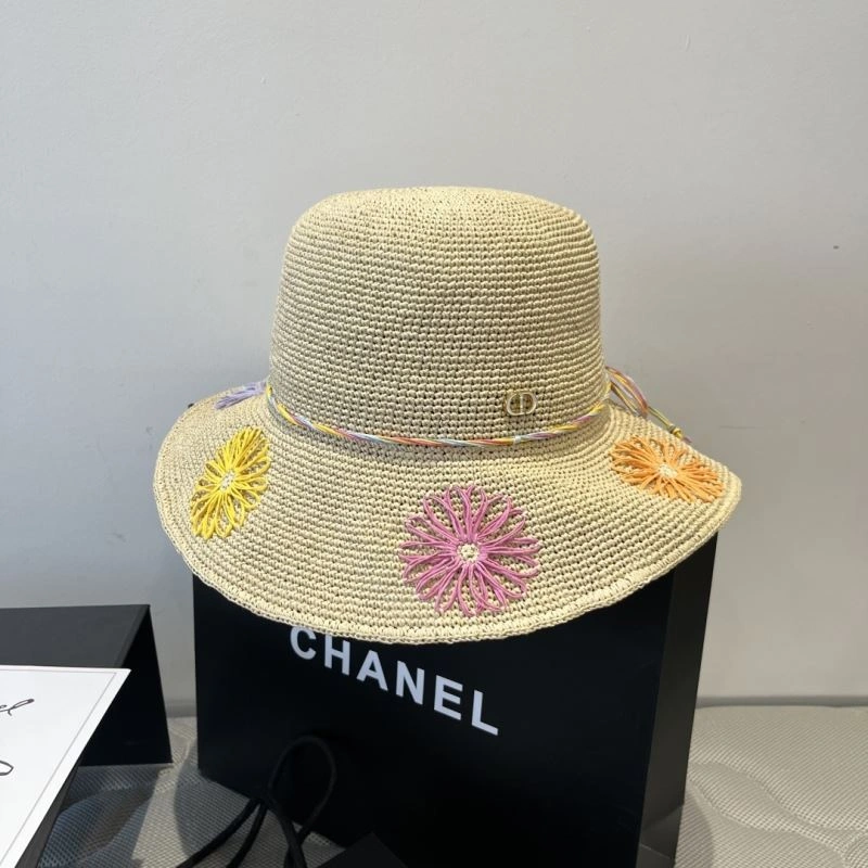 SoftTouch Christian Dior Caps 262170