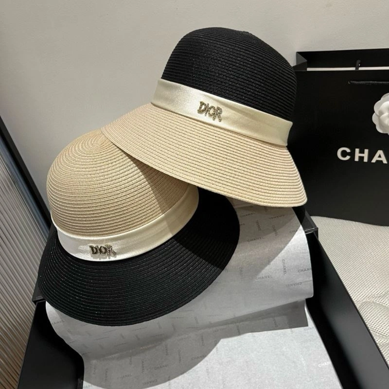 Seasonal Christian Dior Caps 262175