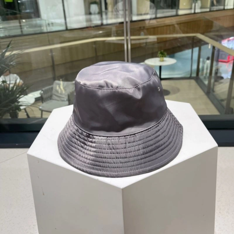 Casual Christian Dior Caps 262166