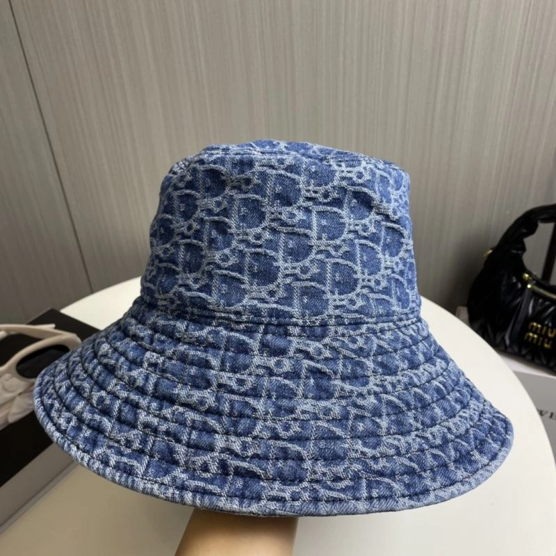 Christian Dior Caps Packable 262146