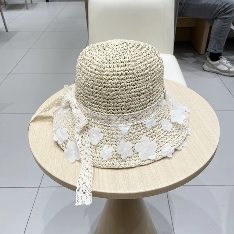 Effortless Christian Dior Caps 262140