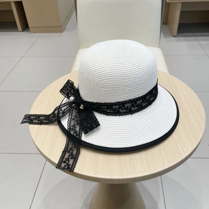 Christian Dior Caps Versatile 262126