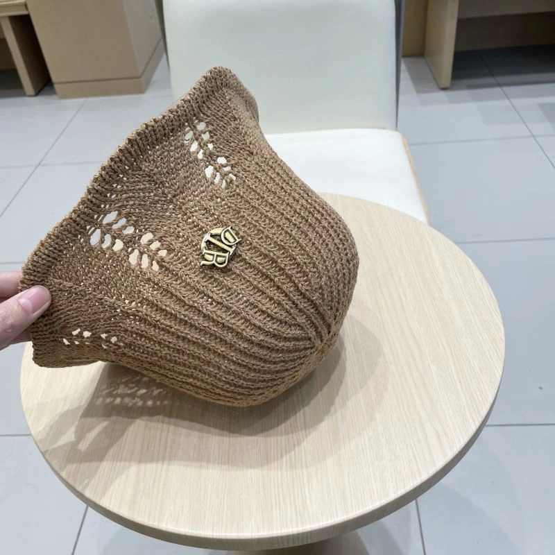 Christian Dior Caps Cozy 262125