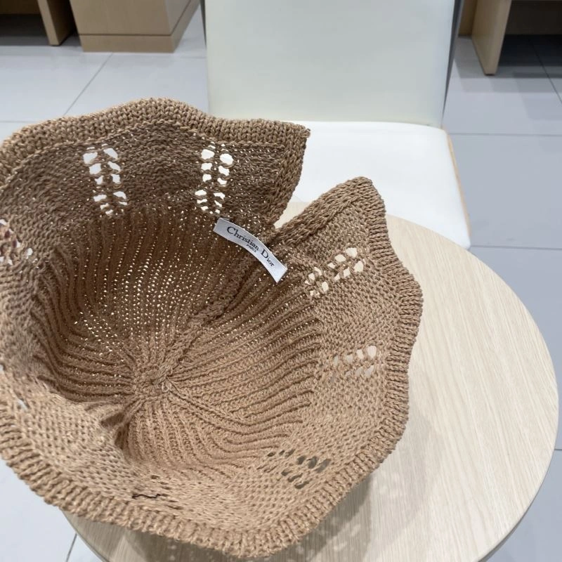 Christian Dior Caps Cozy 262125
