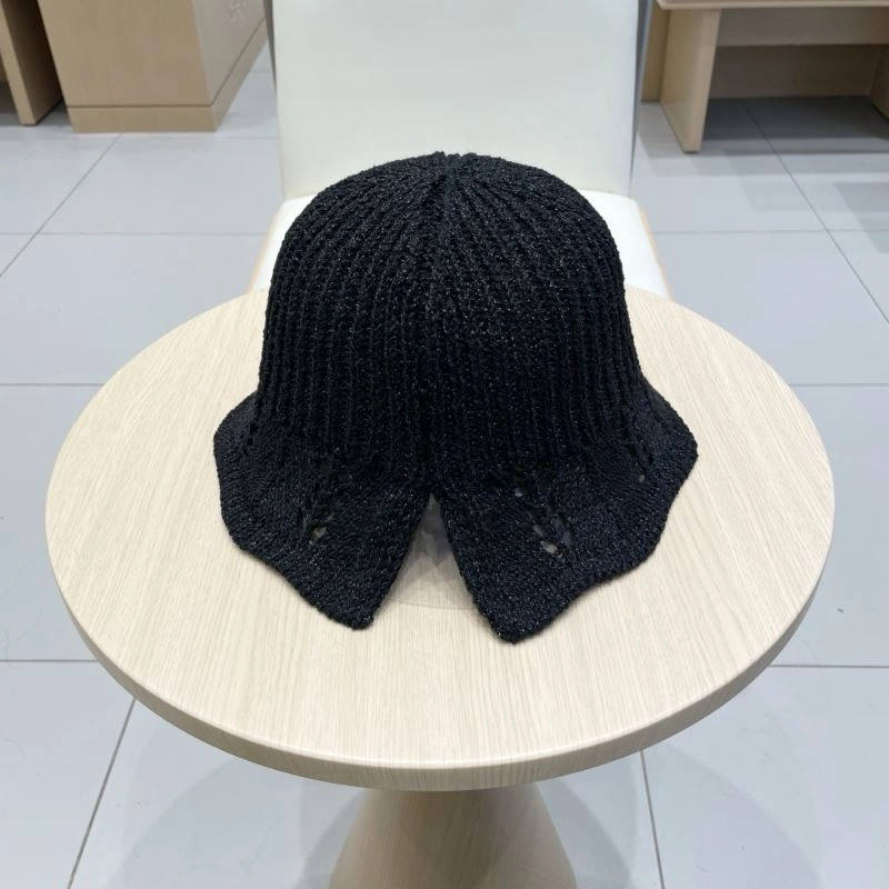 Christian Dior Caps Youthful 262134