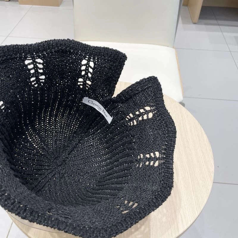 Christian Dior Caps Youthful 262134
