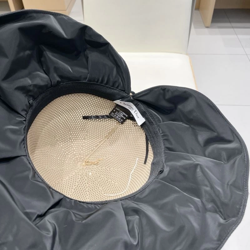 Christian Dior Caps Popular 262141