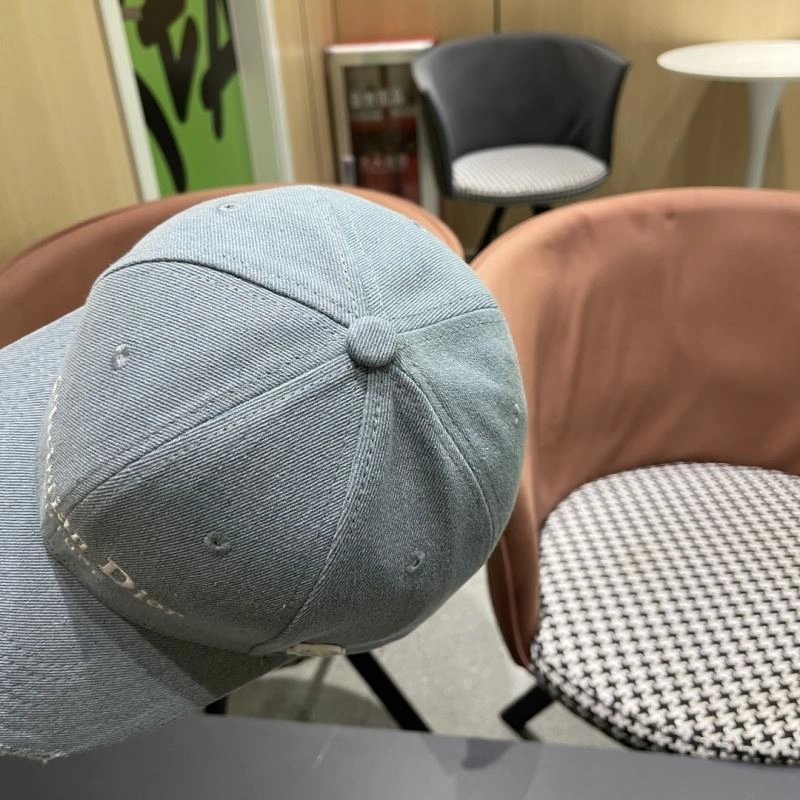 EyeCatching Christian Dior Caps 262115