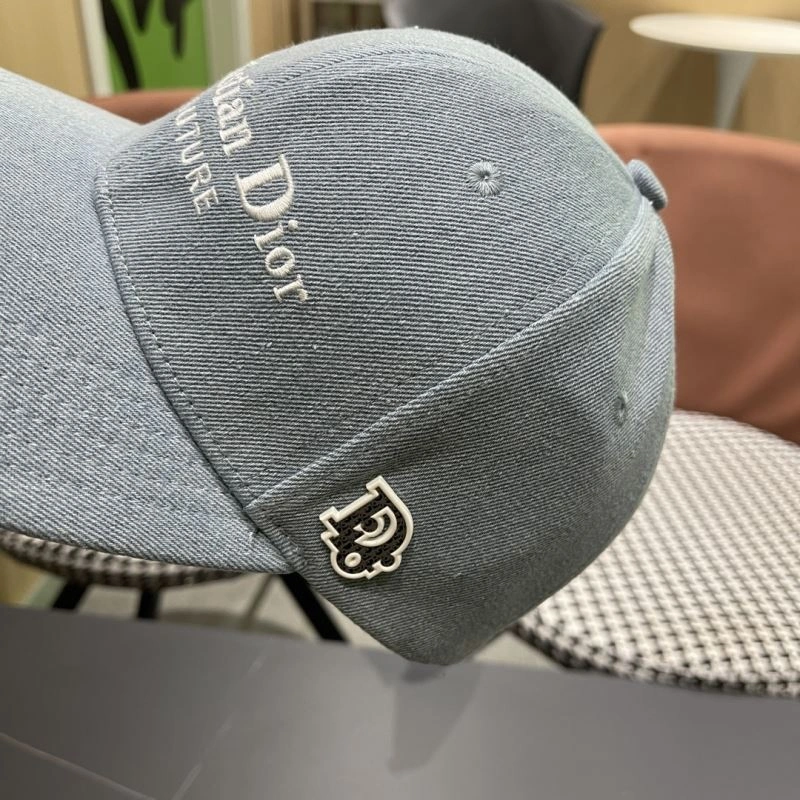 EyeCatching Christian Dior Caps 262115