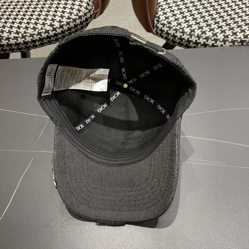 Christian Dior Caps Sustainable 262144
