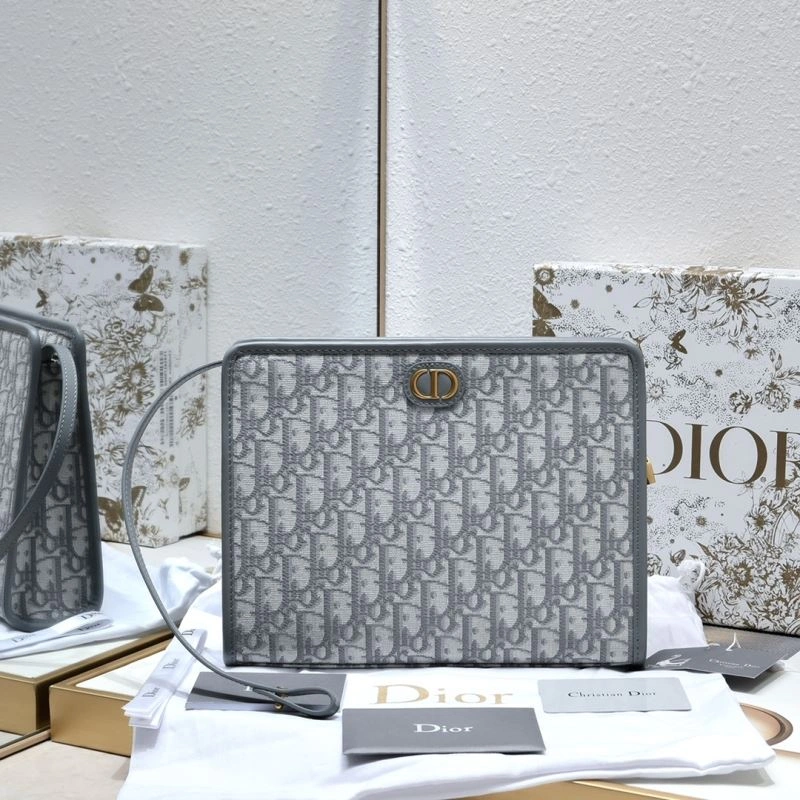 Vibrant Christian Dior Clutch Bags 87863