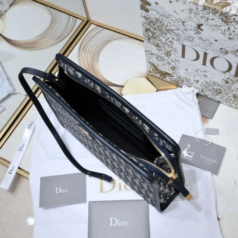 Flexible Christian Dior Clutch Bags 87861