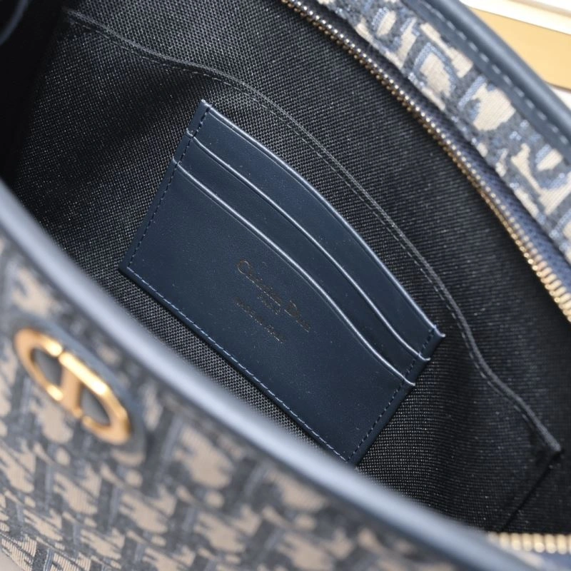 Flexible Christian Dior Clutch Bags 87861
