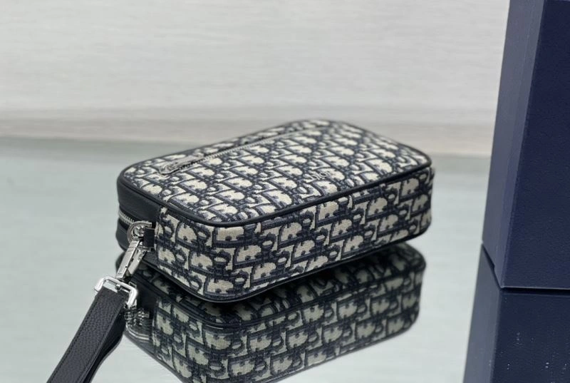 FashionForward Christian Dior Clutch Bags 76123