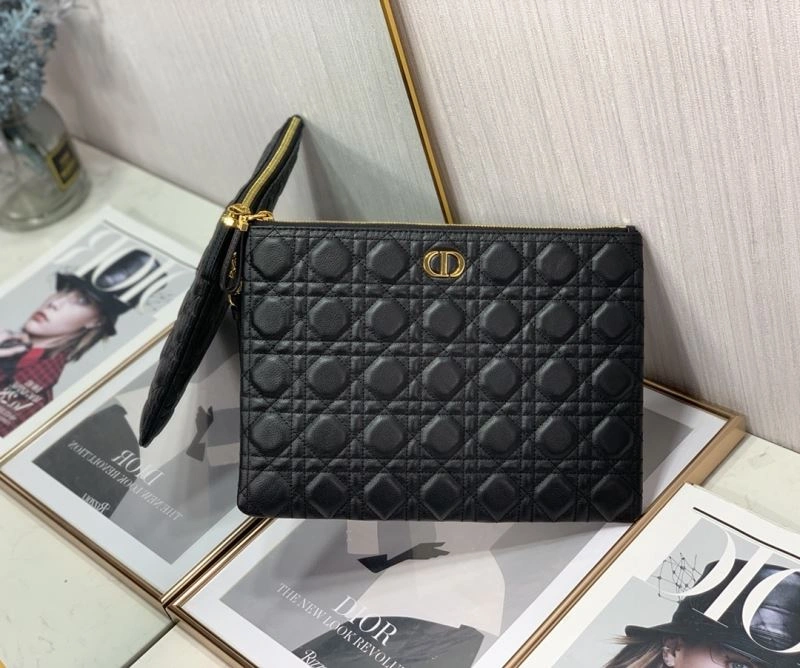 Effortless Christian Dior Clutch Bags 74157