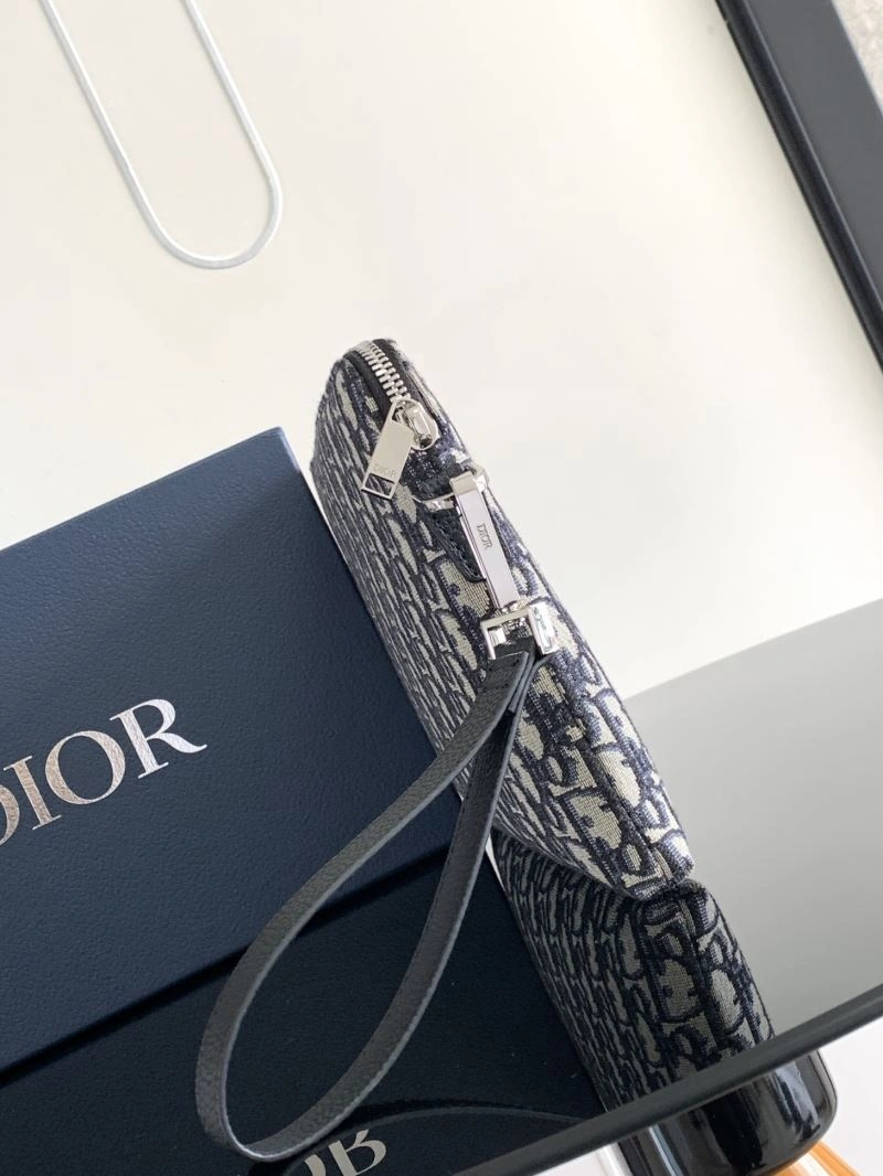 Minimalist Christian Dior Clutch Bags 74189