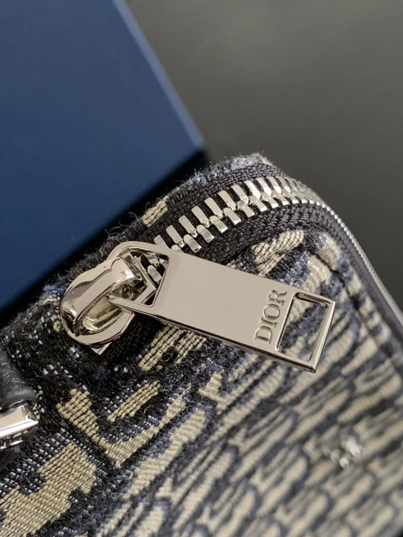 Minimalist Christian Dior Clutch Bags 74189