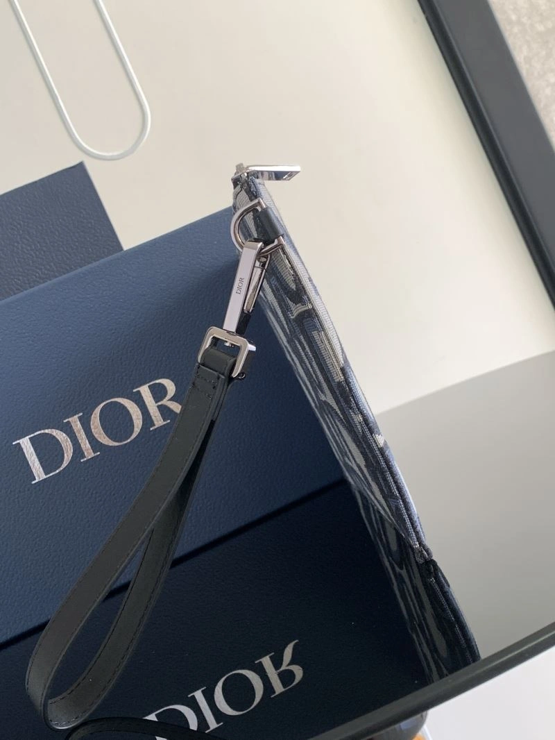 Bold Christian Dior Clutch Bags 71235