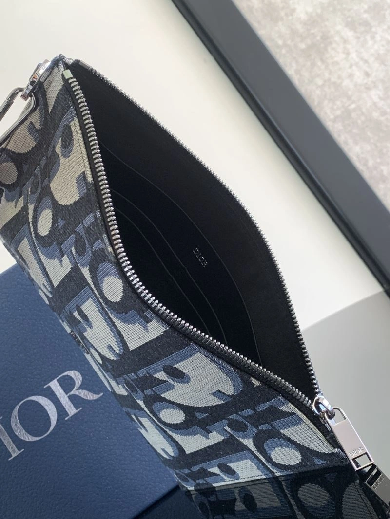 Bold Christian Dior Clutch Bags 71235