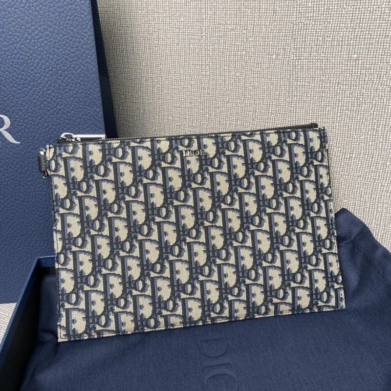 RelaxedFit Christian Dior Clutch Bags 71236