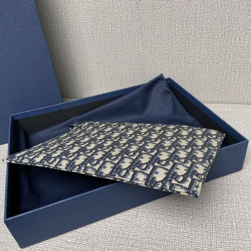 RelaxedFit Christian Dior Clutch Bags 71236