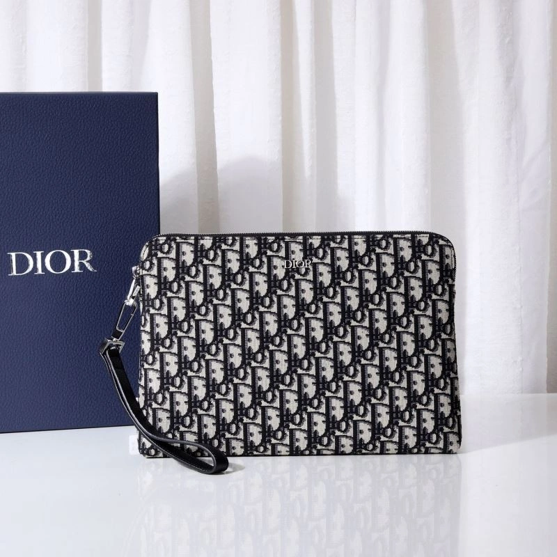 WaterResistant Christian Dior Clutch Bags 71233
