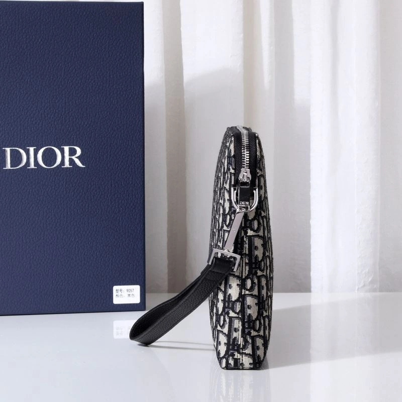WaterResistant Christian Dior Clutch Bags 71233