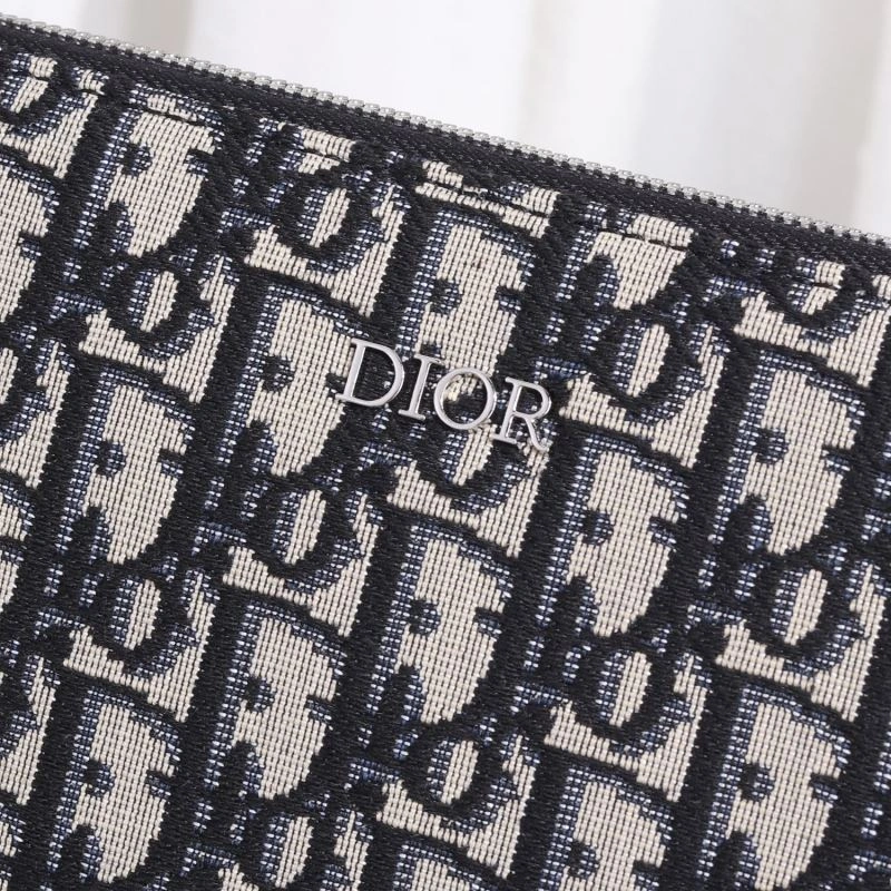 WaterResistant Christian Dior Clutch Bags 71233