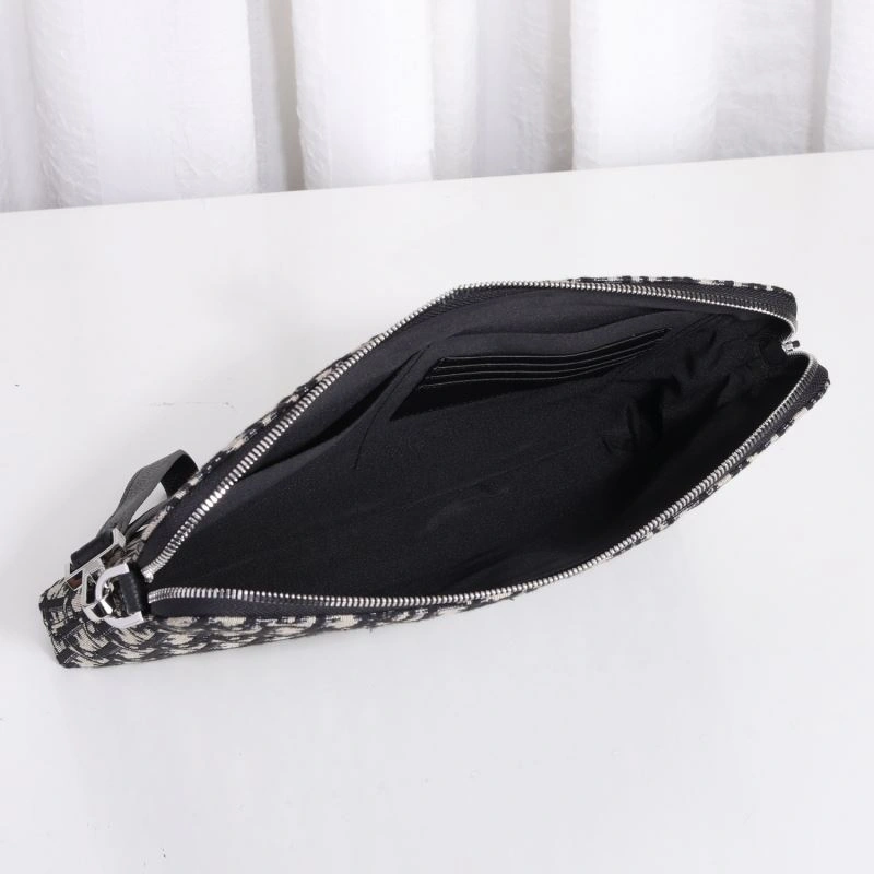 WaterResistant Christian Dior Clutch Bags 71233