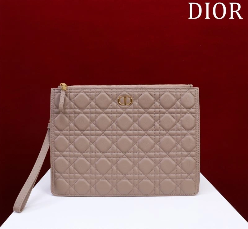 Sleek Christian Dior Clutch Bags 71223