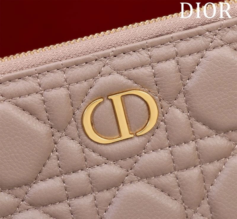 Sleek Christian Dior Clutch Bags 71223
