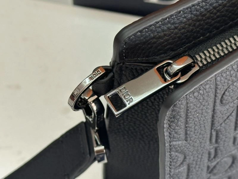 Christian Dior Clutch Bags Snug 64085