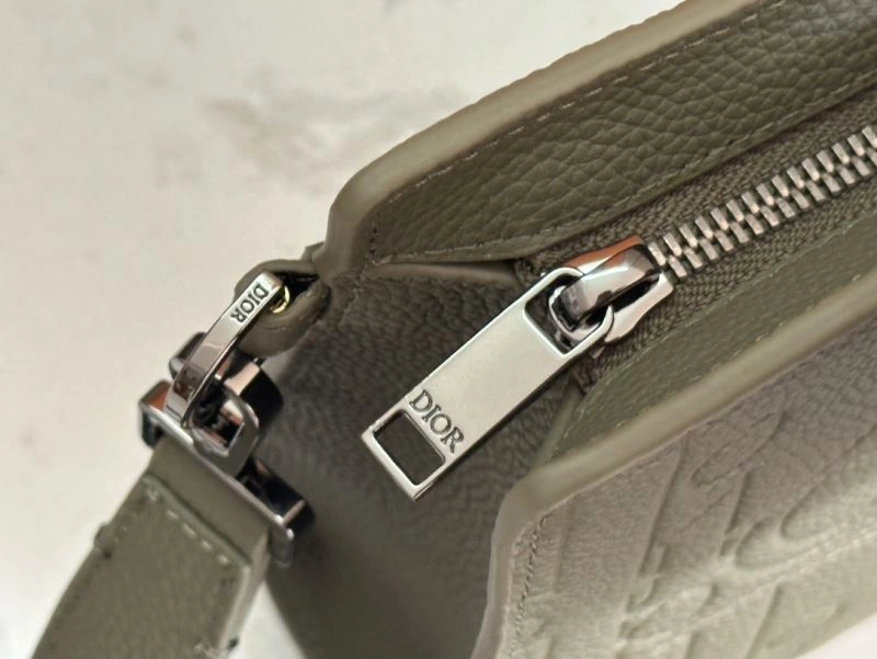 Soft Christian Dior Clutch Bags 64177