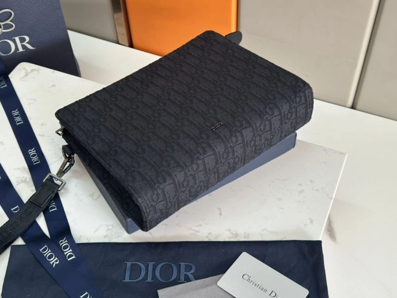 Unisex Christian Dior Clutch Bags 64091