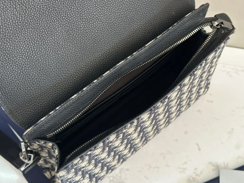 Lightweight Christian Dior Clutch Bags 47672