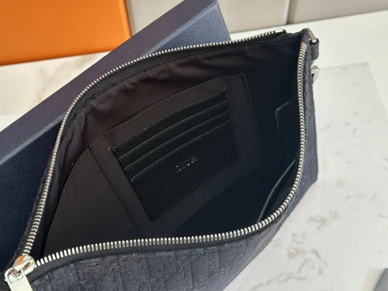 Compact Christian Dior Clutch Bags 47624