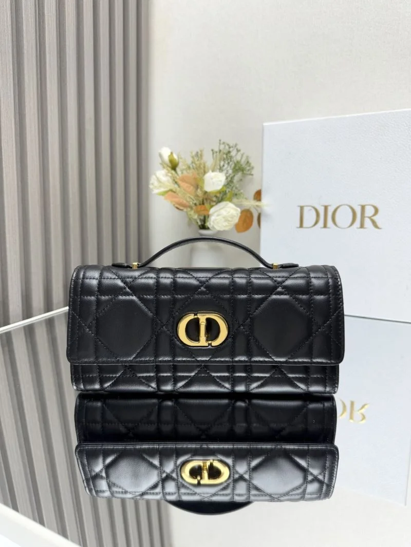 WaterResistant Christian Dior Clutch Bags 47630