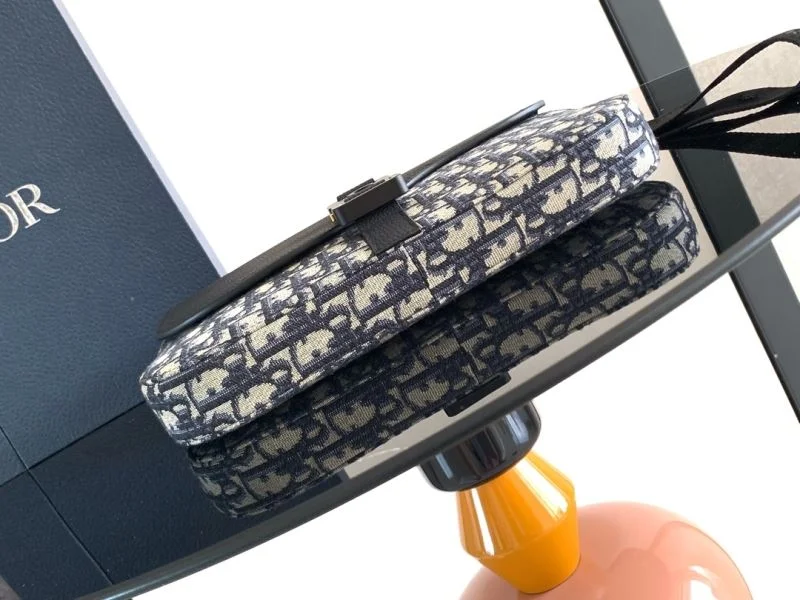 Christian Dior Clutch Bags Reliable 47626