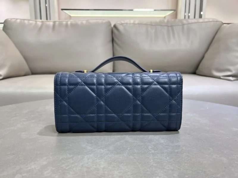 Vibrant Christian Dior Clutch Bags 47621