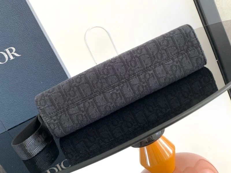 Durable Christian Dior Clutch Bags 47618