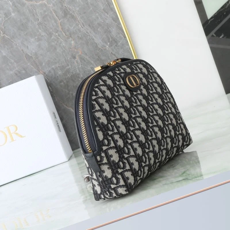 Sleek Christian Dior Clutch Bags 47614