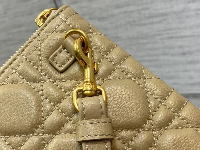 Christian Dior Clutch Bags WeatherProof 47595