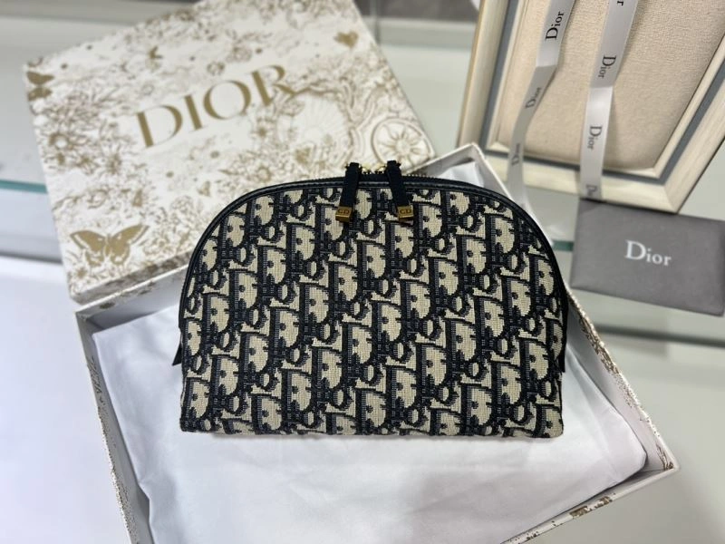 Stylish Christian Dior Clutch Bags 77137