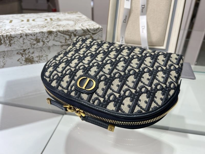 Stylish Christian Dior Clutch Bags 77137