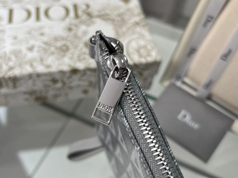 FastDry Christian Dior Clutch Bags 77136