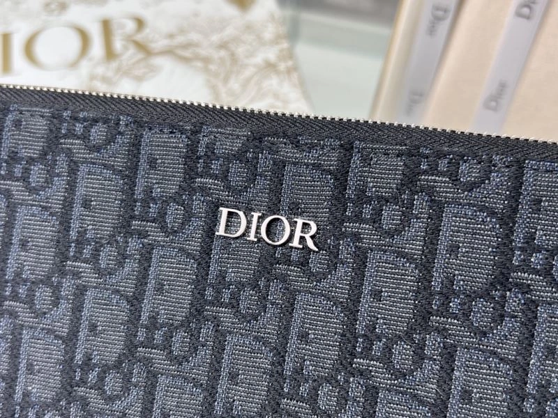 Christian Dior Clutch Bags Sustainable 77135