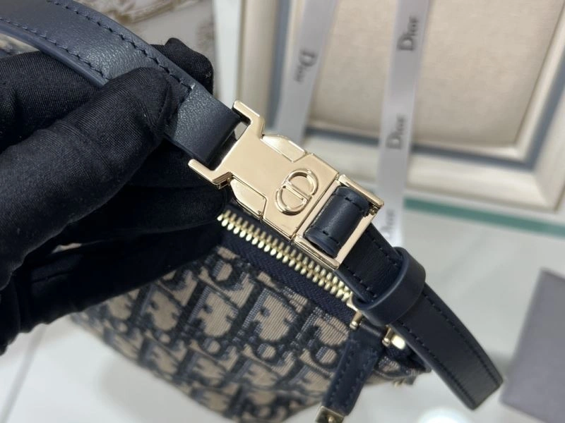 SunProtective Christian Dior Clutch Bags 77134