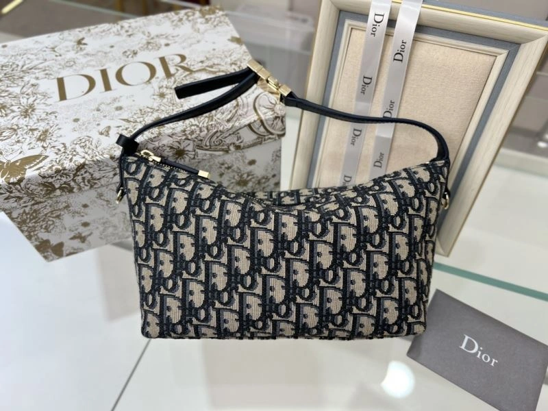 Thermal Christian Dior Clutch Bags 77130